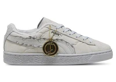 PUMA SUEDE ONE PIECE STRAW HAT LUFFY SNEAKERS IN FEATHER GREY/PLATINUM GREY