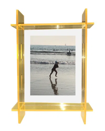 R16 R16 LUCITE 5X7 FRAME