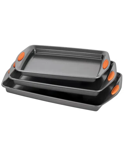 RACHAEL RAY RACHAEL RAY YUM-O 3PC BAKEWARE SET