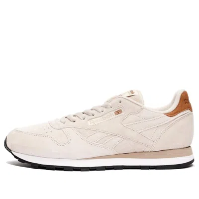 REEBOK Reebok Sneakersnstuff x Classic Leather 'Walking - Stucco'
