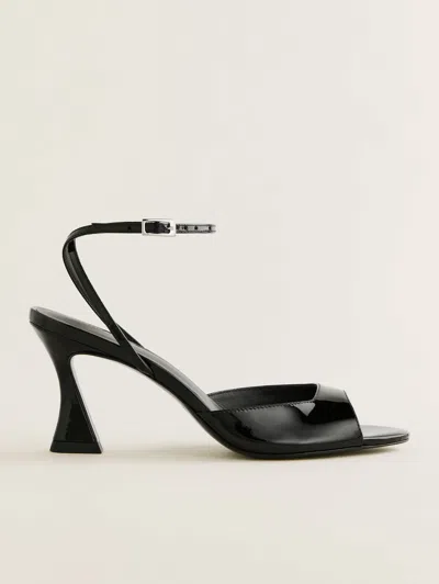 REFORMATION NOEY HEELED SANDAL BLACK PATENT 9.5