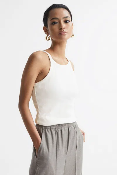 REISS GERIPPTES TRÄGERTOP MIT RUNDEM AUSSCHNITT