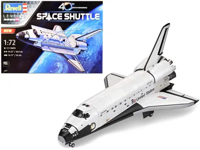 REVELL LEVEL 5 MODEL KIT NASA SPACE SHUTTLE 40TH ANNIVERSARY 1/72 SCALE MODEL BY REVELL