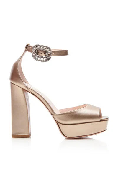 ROGER VIVIER MODA OPERANDI