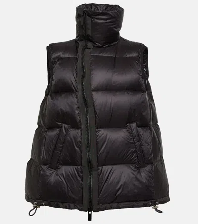 SACAI ASYMMETRIC QUILTED DOWN VEST