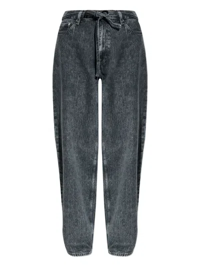 SAMSOE & SAMSOE LOGO-PATCH JEANS