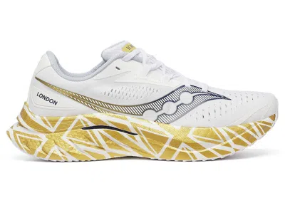 SAUCONY MEN'S SAUCONY ENDORPHIN SPEED 4 LONDON MARATHON SNEAKERS IN WHITE/GOLD