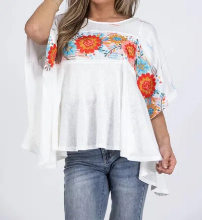SAVANNAH JANE EMBROIDERED TOP IN WHITE