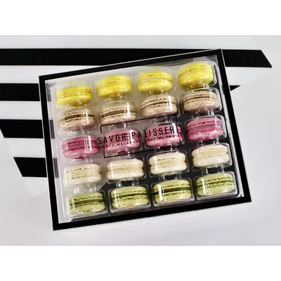 SAVOR PATISSERIE CLASSICS FRENCH MACARONS GIFT BOX, 20 PIECE