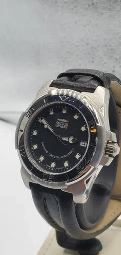 SECTOR SECTOR 250 DATE BLACK DIAL GENUINE LEATHER BLK STRAP MEN'S WATCH SWISS MADE