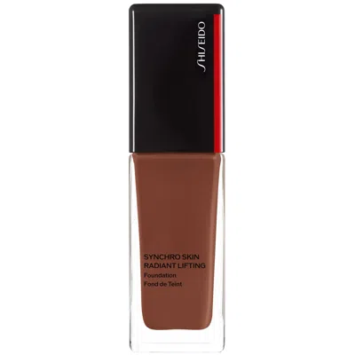 SHISEIDO SYNCHRO SKIN RADIANT LIFTING FOUNDATION 30ML (VARIOUS SHADES) - MAHOGANY