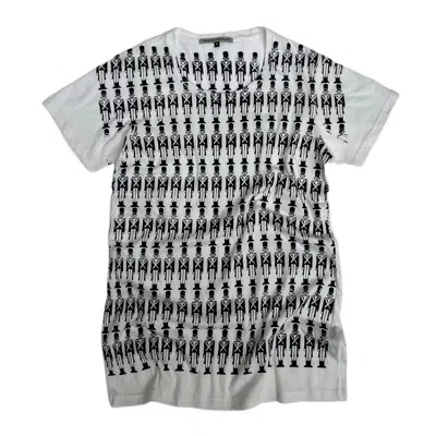 SIMEON FARRAR WOMEN'S WHITE QUEEN’S GUARD T-SHIRT