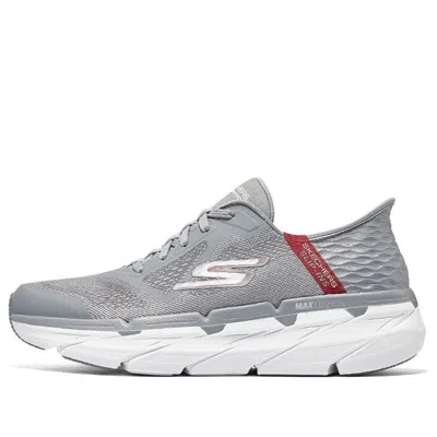 SKECHERS Skechers Go Run Max Cushioning 'Grey Red'