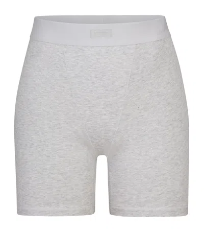 SKIMS BOYFRIEND BOXER SHORTS
