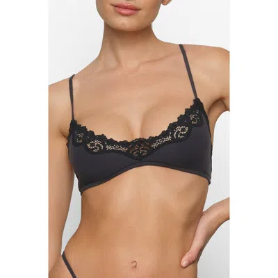 SKIMS SKIMS FITS EVERYBODY LACE SCOOP BRALETTE