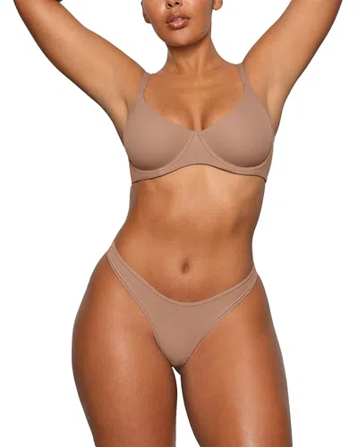 SKIMS FITS EVERYBODY UNLINED DEMI BRA