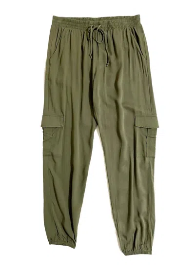SOCIALITE DRAWSTRING STRETCH WAIST CASUAL JOGGER PANTS IN GREEN