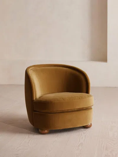 SOHO HOME BLAIR TUB ARMCHAIR