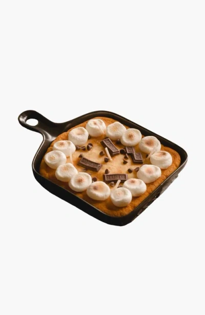 SOUTHLAKE GIFTS SOUTHLAKE GIFTS SKILLET S'MORE CHOCOLATE AND MARSHMALLOW CANDLE