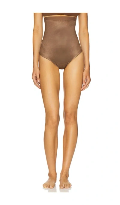 SPANX SPANXSHAPE INVISIBLE HIGH WAISTED THONG
