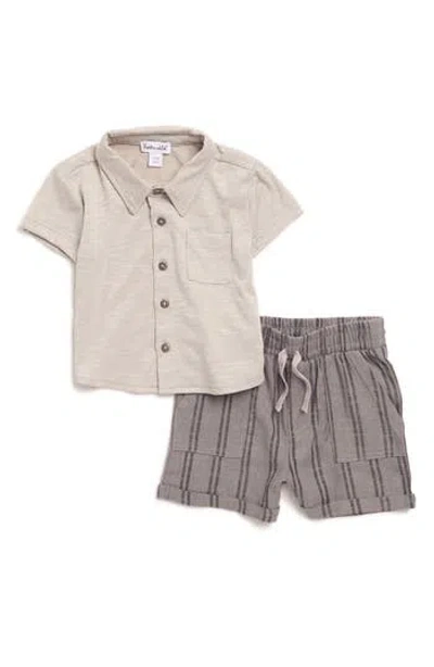 SPLENDID SPLENDID BOARDWALK EXPLORER BUTTON-UP SHIRT & SHORTS SET