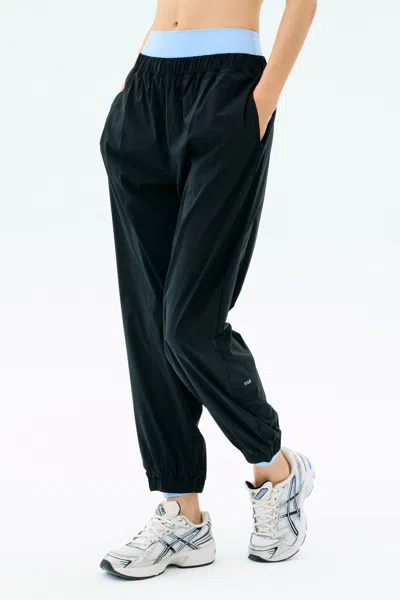 SPLITS59 MEGAN WOVEN NYLON JOGGER