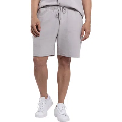SPRING + MERCER SPRING + MERCER TEXTURED GOLF SHORTS