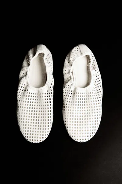 ST AGNI PERFORATED BALLET FLAT