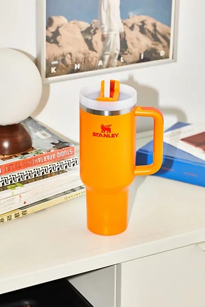 STANLEY QUENCHER 2.0 FLOWSTATE 40 OZ TUMBLER IN SUN YELLOW AT URBAN OUTFITTERS