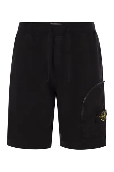 STONE ISLAND STONE ISLAND CARGO BERMUDA SHORTS WITH POCKETS AND RIBBING