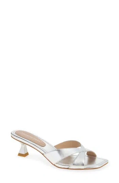 STUART WEITZMAN STUART WEITZMAN MIAMI 50 SLIDE SANDAL