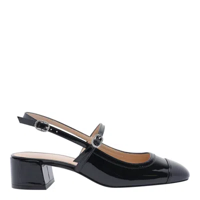 STUART WEITZMAN STUART WEITZMAN WITH HEEL