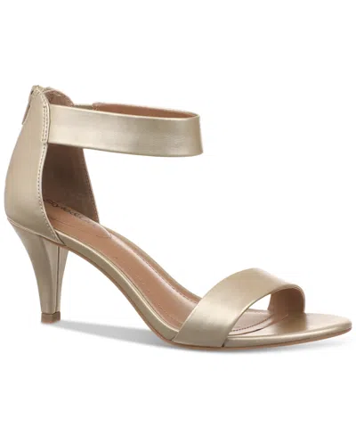 STYLE & CO WOMEN'S PAYCEE TWO-PIECE DRESS SANDALS, EXCLUSIVELY AT MACY'S