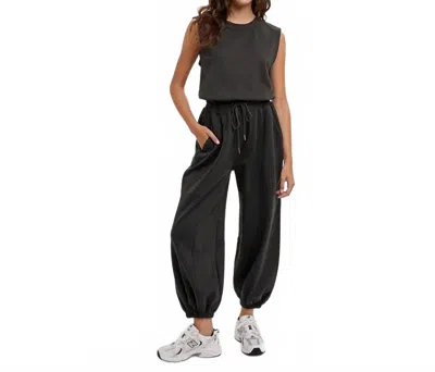 STYLE USA SLEEVELESS KNIT JUMPSUIT IN ASH
