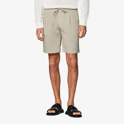 SUITSUPPLY SAND STRAIGHT LEG SHORTS