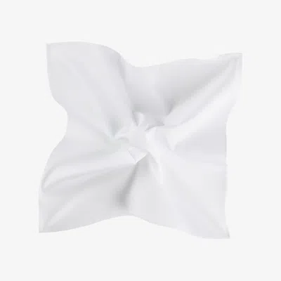 SUITSUPPLY WHITE POCKET SQUARE