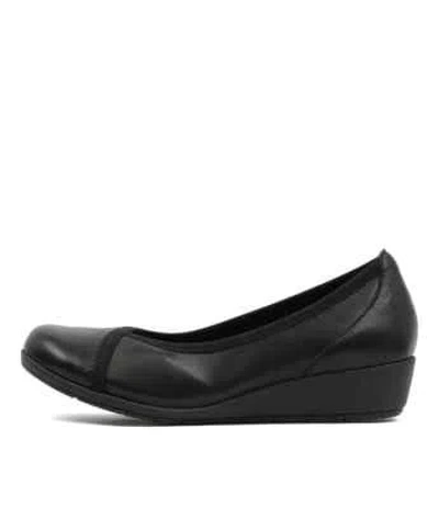 SUPERSOFT SUPERSOFT FLEXWEDGE BLACK WOMENS SHOES CASUAL SHOES HEELED