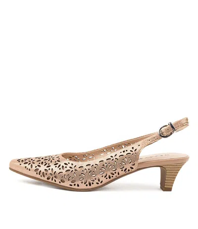 SUPERSOFT SUPERSOFT LORNEY BLACK PATENT WOMENS SHOES DRESS SHOES HEELED