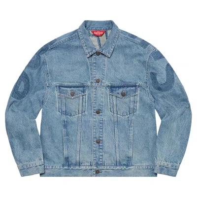 SUPREME SUPREME INSET LOGO DENIM TRUCKER JACKET 'WASHED BLUE'