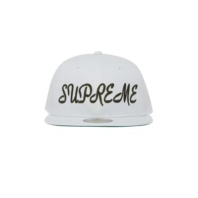 SUPREME SUPREME SCRIPT NEW ERA 'WHITE'