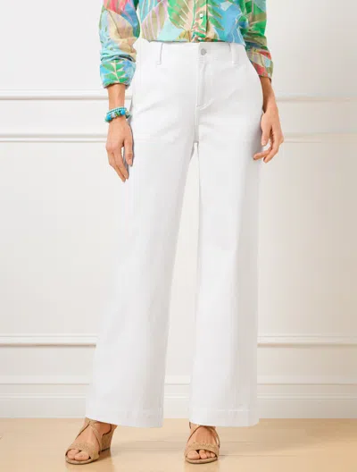 TALBOTS PLUS PETITE - RELAXED TROUSER LEG JEANS - WHITE - 22 TALBOTS