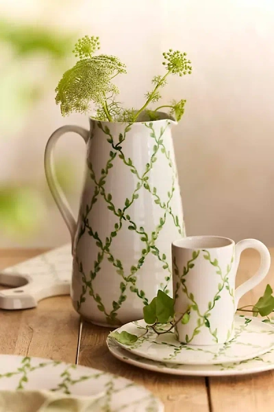 TERRAIN VINE LATTICE PITCHER