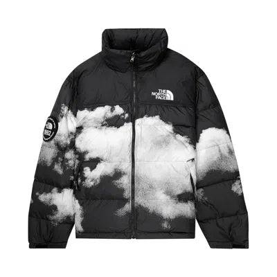 THE NORTH FACE THE NORTH FACE PRINTED 92 RETRO ANNIVERSARY NUPTSE JACKET 'BLACK'