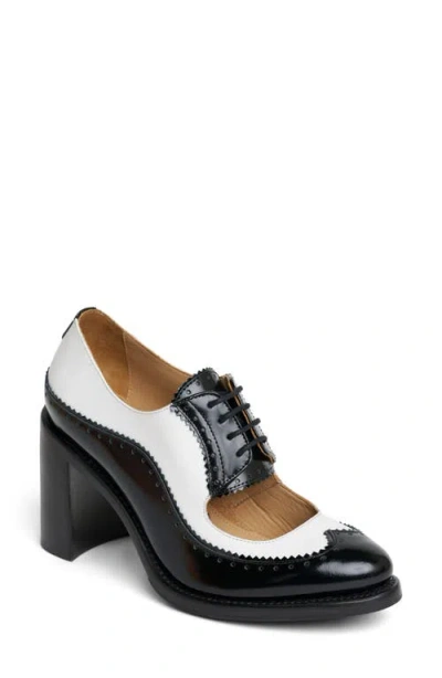 THE OFFICE OF ANGELA SCOTT THE OFFICE OF ANGELA SCOTT MRS. BIANCA WINGTIP PUMP