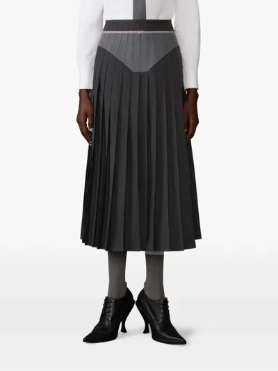 THOM BROWNE ZIP-FASTENING PLEATED MIDI SKIRT