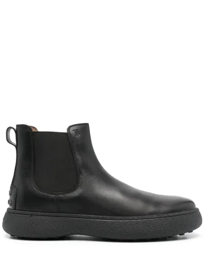 TOD'S LOGO-DEBOSSED LEATHER BOOTS