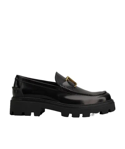 TOD'S TOD'S TIMELESS LOGO PLAQUE LOAFERS