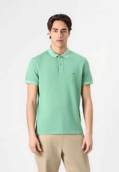 TOMMY HILFIGER POLO MAN TOMMY HILFIGER MW0MW34757 GRMT DYE L3J FPRT GREEN