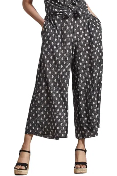 TRIBAL FLOWING PANTS IN BLACK/WHITE