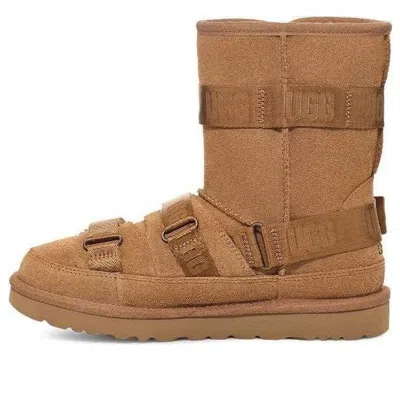 UGG (WMNS) UGG Classic Short Hybrid Boot